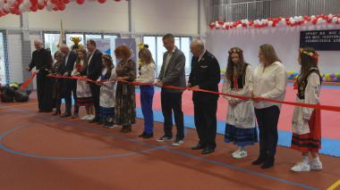 Hala sportowa w Szemudzie oddana do użytku